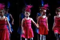 Pink & blue dancers